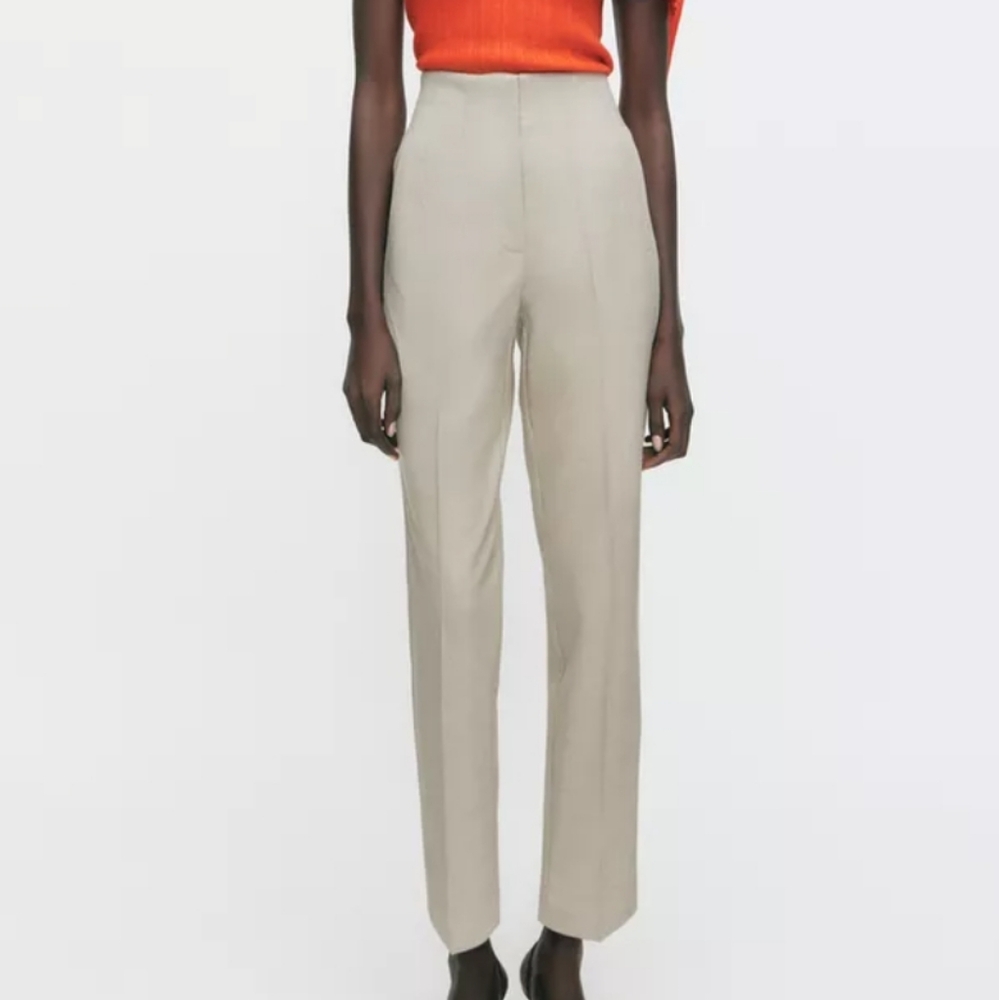 Zara Light Gray Cropped Pants